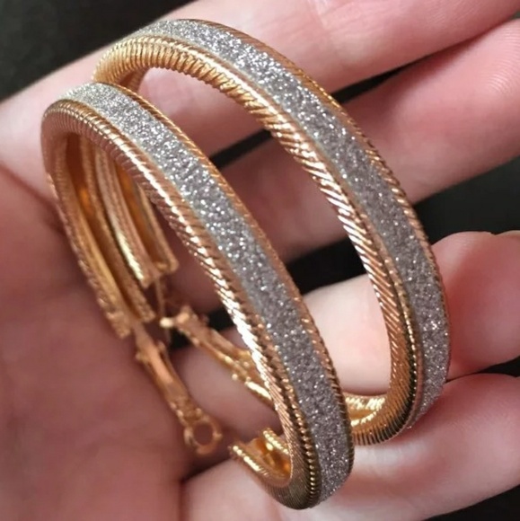 Gold & silver hoop earrings New - Picture 2 of 5